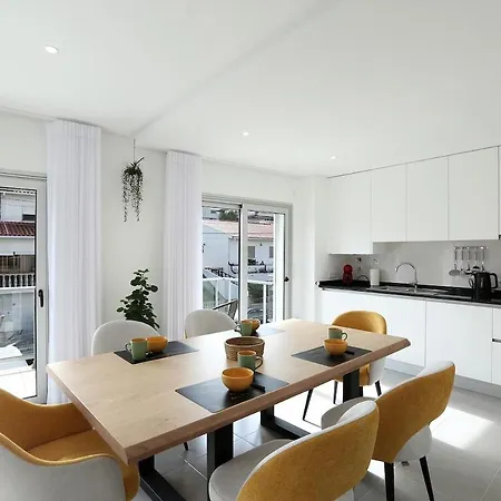 Apartamento T3-bright Sítio Nazaré